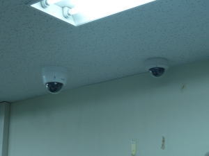 学校の防犯カメラ設置事例4