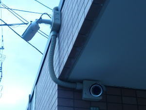 大阪市都島区のマンションでの防犯カメラ設置工事1