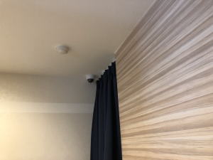 西宮市の病院・クリニックでの防犯カメラ設置工事1