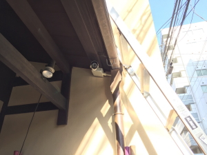 京都市中京区の個人住宅での防犯カメラ設置工事1