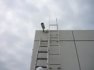 公共施設の防犯カメラ設置事例