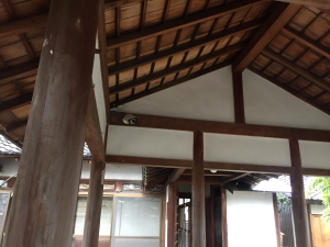 京都市右京区の神社での防犯カメラ設置工事1