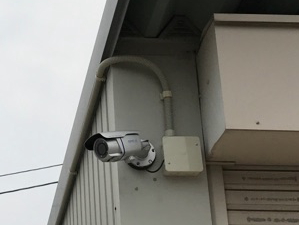 大阪府の寝屋川市の月極駐車場の防犯カメラ設置工事1